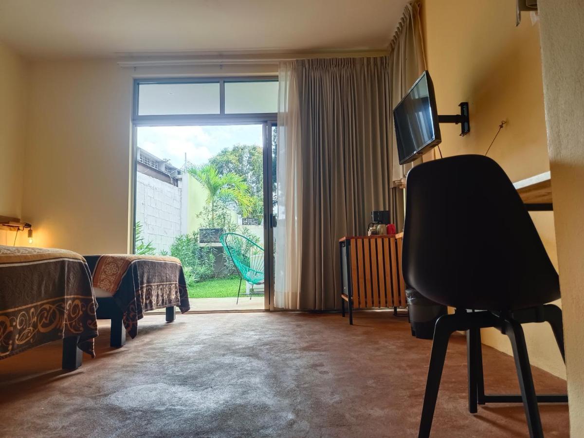 El Turix Bacalar Hotel Phòng bức ảnh